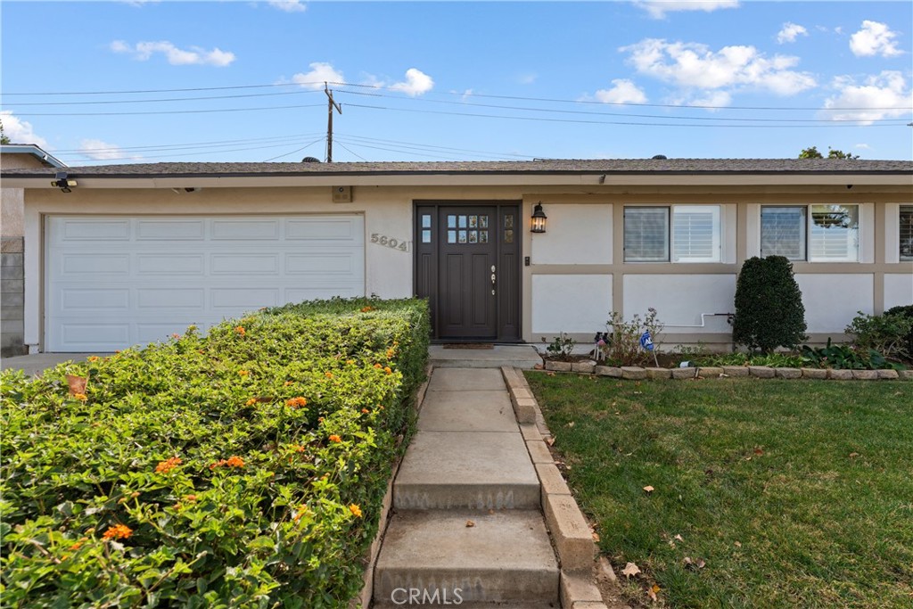 5604 Katherine Street Simi Valley, CA 93063 - Photo 3 of 34