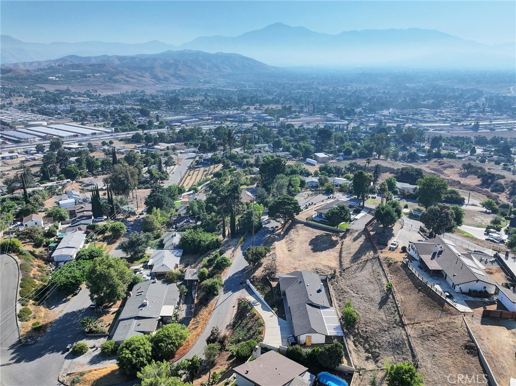 0 Highview Drive Redlands, CA 92373 - Photo 14 of 18 an aerial view of multiple house