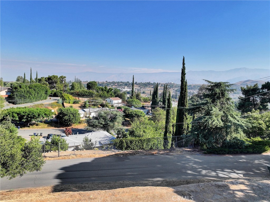 0 Highview Drive Redlands, CA 92373 - Photo 18 of 18 a view of a garden