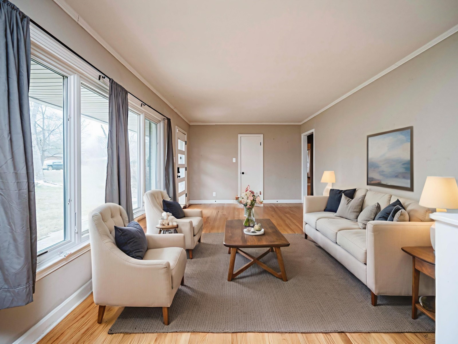 1611 White Boulevard Murfreesboro, TN 37129 - Photo 6 of 30 a living room with furniture and a large window