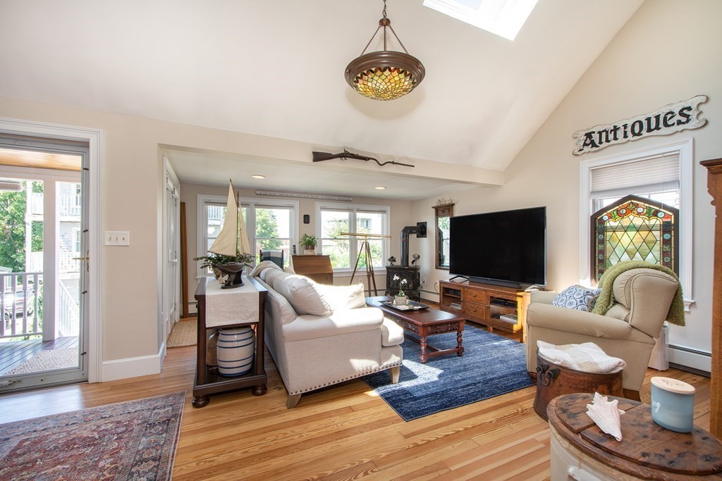 8 Merrill Road Hull, MA 02045 - Photo 15 of 42