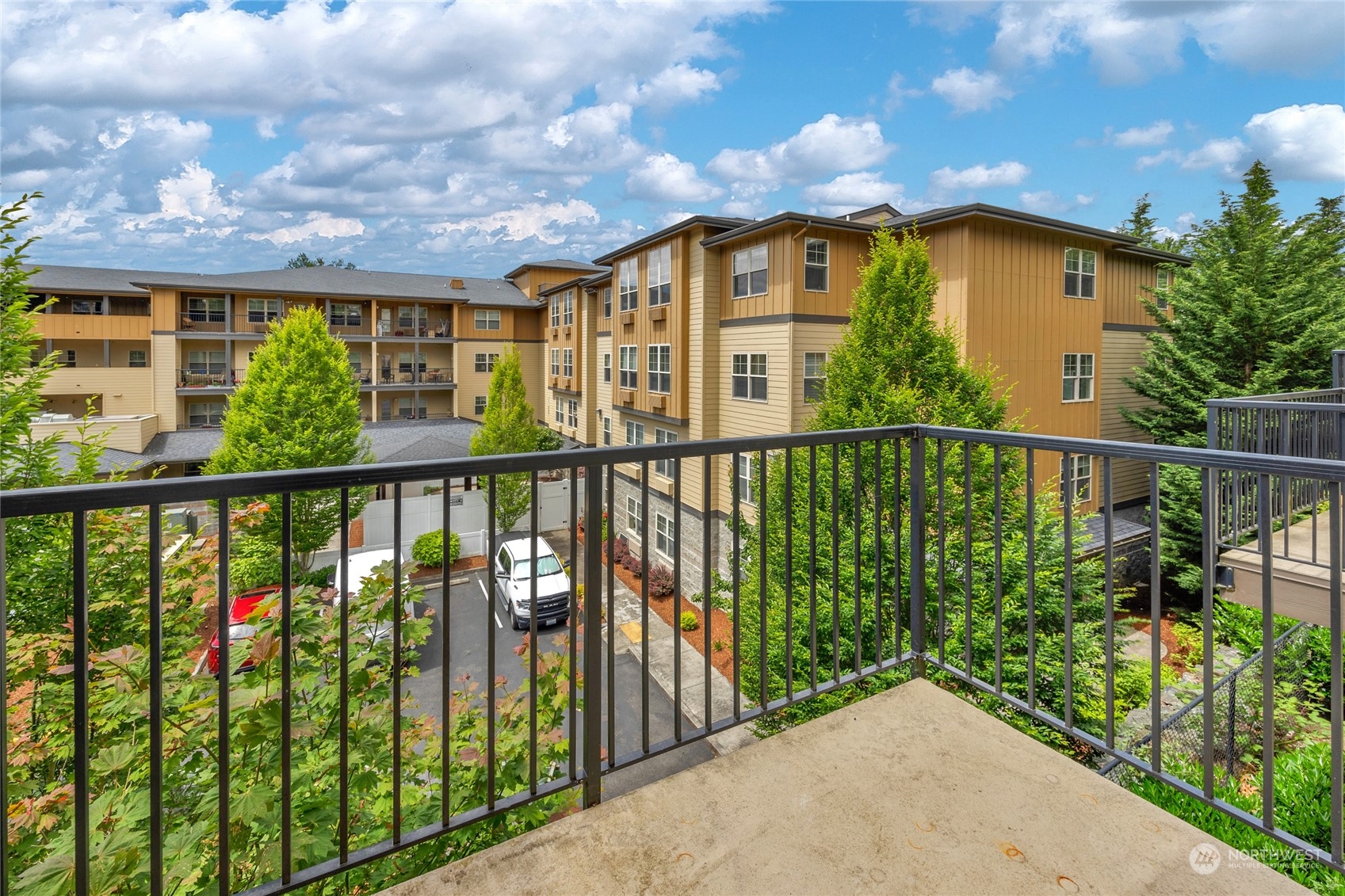 2115 201st Place Southeast, Unit D2 Bothell, WA 98012 - Photo 18 of 31 a view of a garden