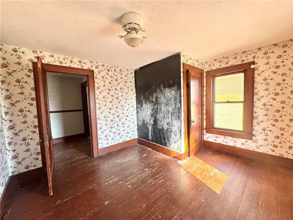 $65,000 | 904 West Clayton Street, New Castle, PA 16102
