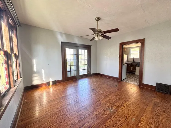 $65,000 | 904 West Clayton Street, New Castle, PA 16102