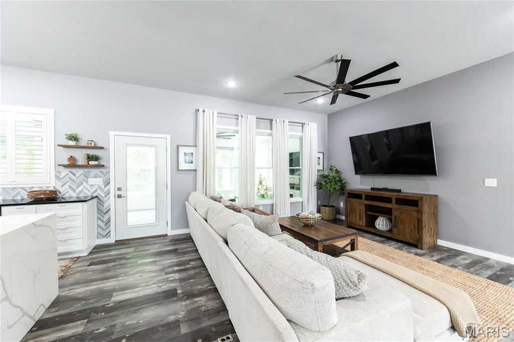 11475 Slate Circle Rolla, MO 65401 - Photo 19 of 68