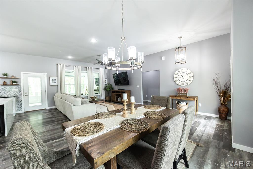 11475 Slate Circle Rolla, MO 65401 - Photo 24 of 68