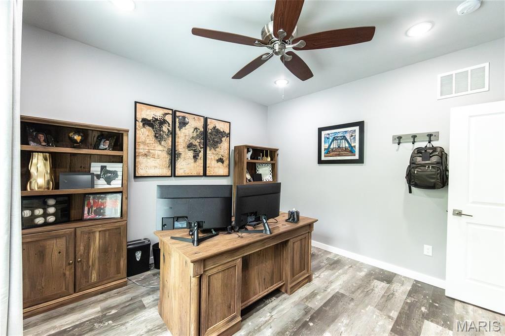 11475 Slate Circle Rolla, MO 65401 - Photo 37 of 68