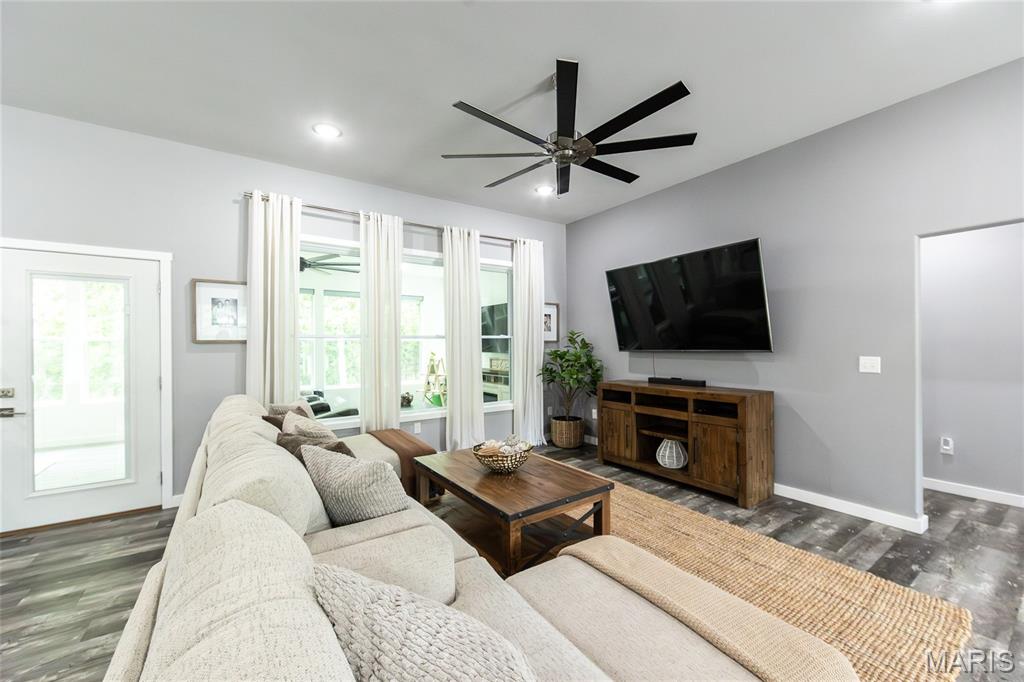 11475 Slate Circle Rolla, MO 65401 - Photo 8 of 68