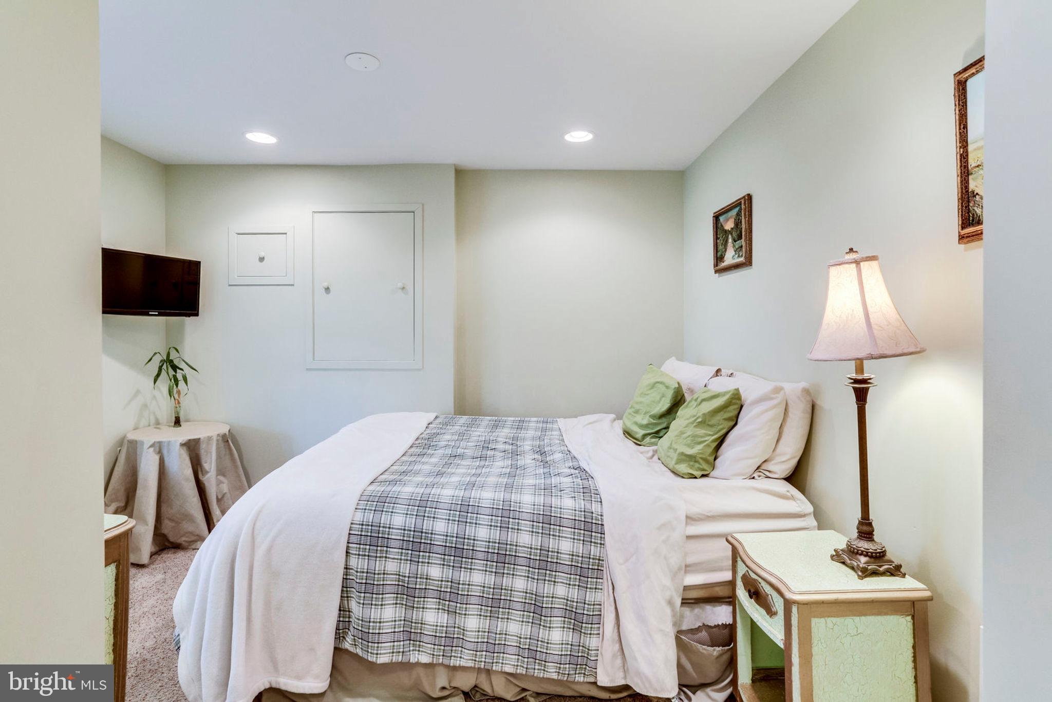 1112 Tanley Road Silver Spring, MD 20904 - Photo 59 of 80 Gallery Image 59
