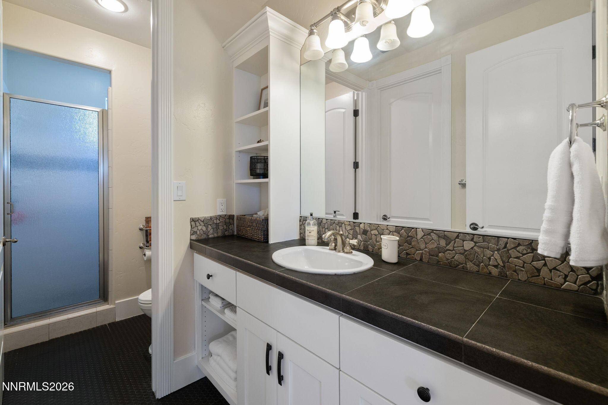 575 Juniper Hill Road Reno, NV 89519 - Photo 34 of 61 51-web-or-mls-575 Juniper Hills-42