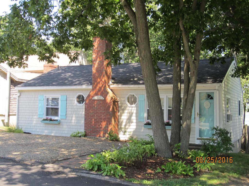 24 Walnut Avenue Hampton, NH 03842 - Photo 1 of 26 Gallery Image 1