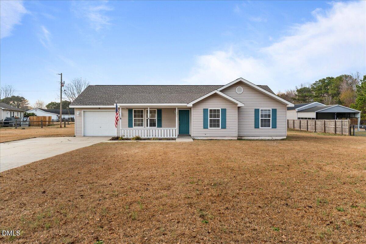 103 Plantation Road Rockingham, NC 28379 - Photo 2 of 32