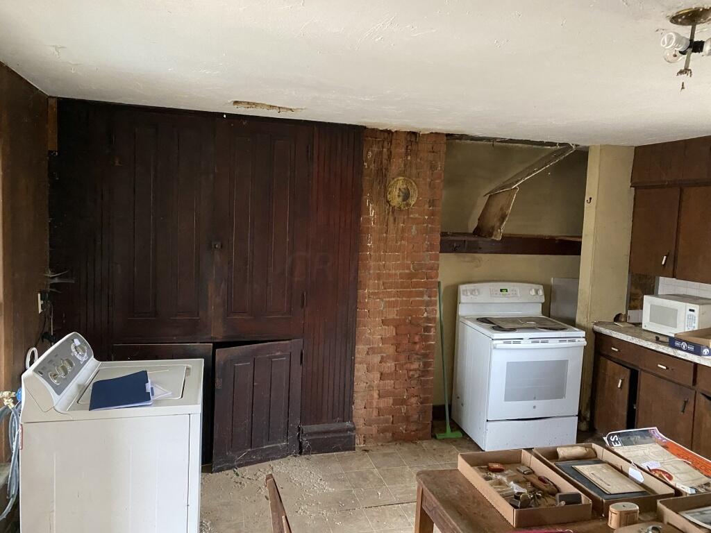 12731 Commercial Point Road Ashville, OH 43103 - Photo 10 of 21 Gallery Image 10