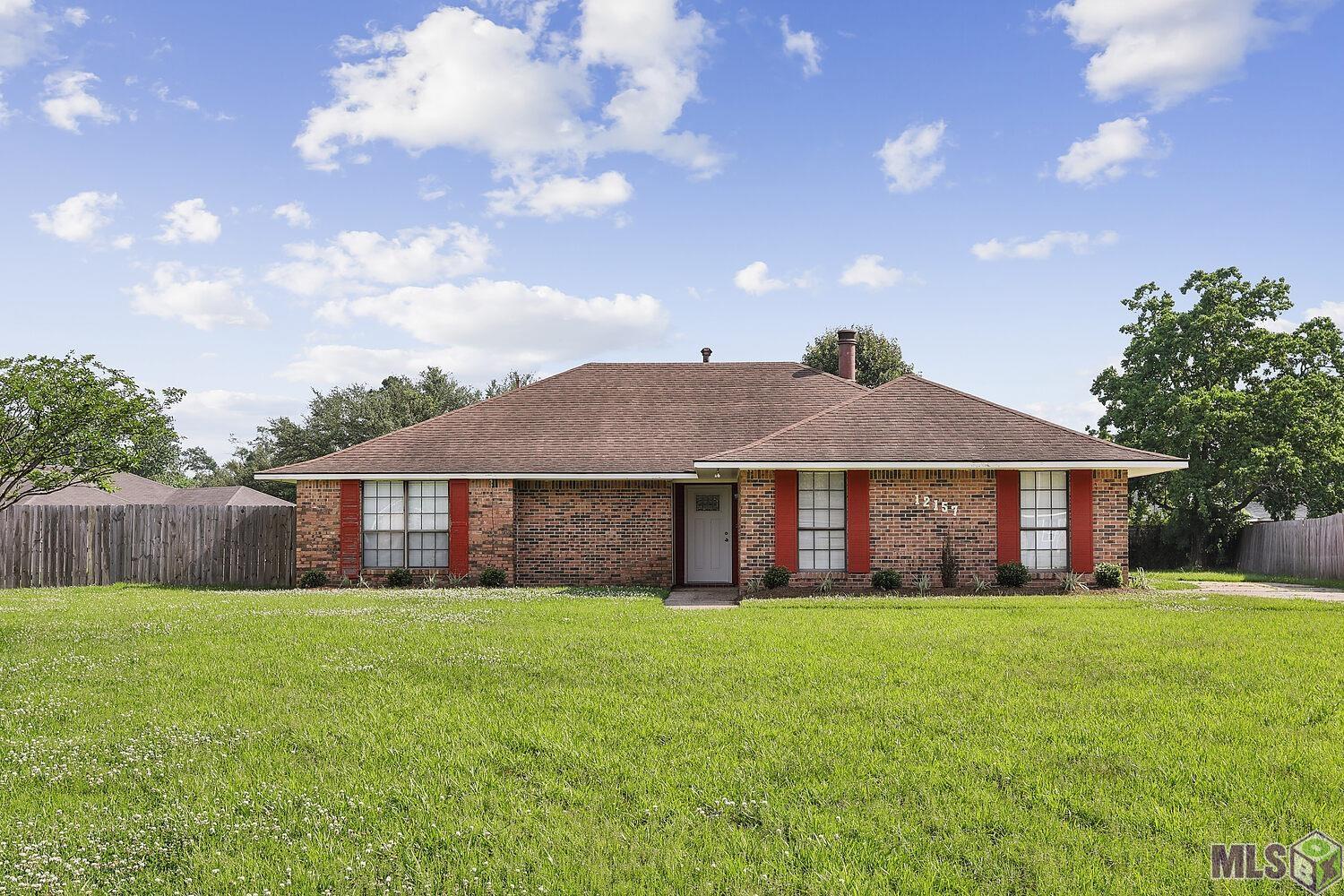 12157 East Banofax Avenue Baton Rouge, LA 70814 - Photo 1 of 13