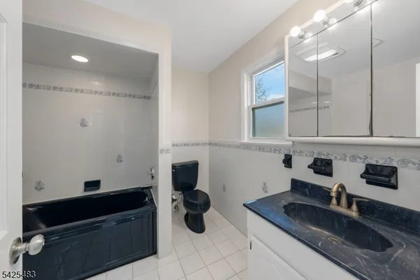 $695,000 | 243 North 12th Street, Kenilworth, NJ 07033