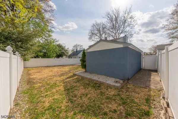 $695,000 | 243 North 12th Street, Kenilworth, NJ 07033