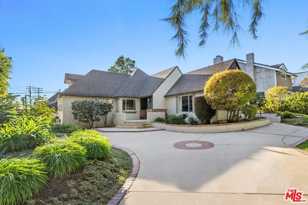 $14,500 | 1050 Centinela Avenue, Santa Monica, CA 90403