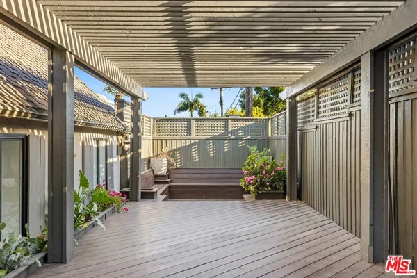 $14,500 | 1050 Centinela Avenue, Santa Monica, CA 90403