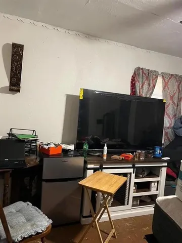 $399,999 | 909 East Harvey Avenue, Unit 6, Fort Worth, TX 76104