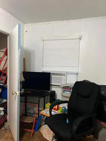 $399,999 | 909 East Harvey Avenue, Unit 6, Fort Worth, TX 76104