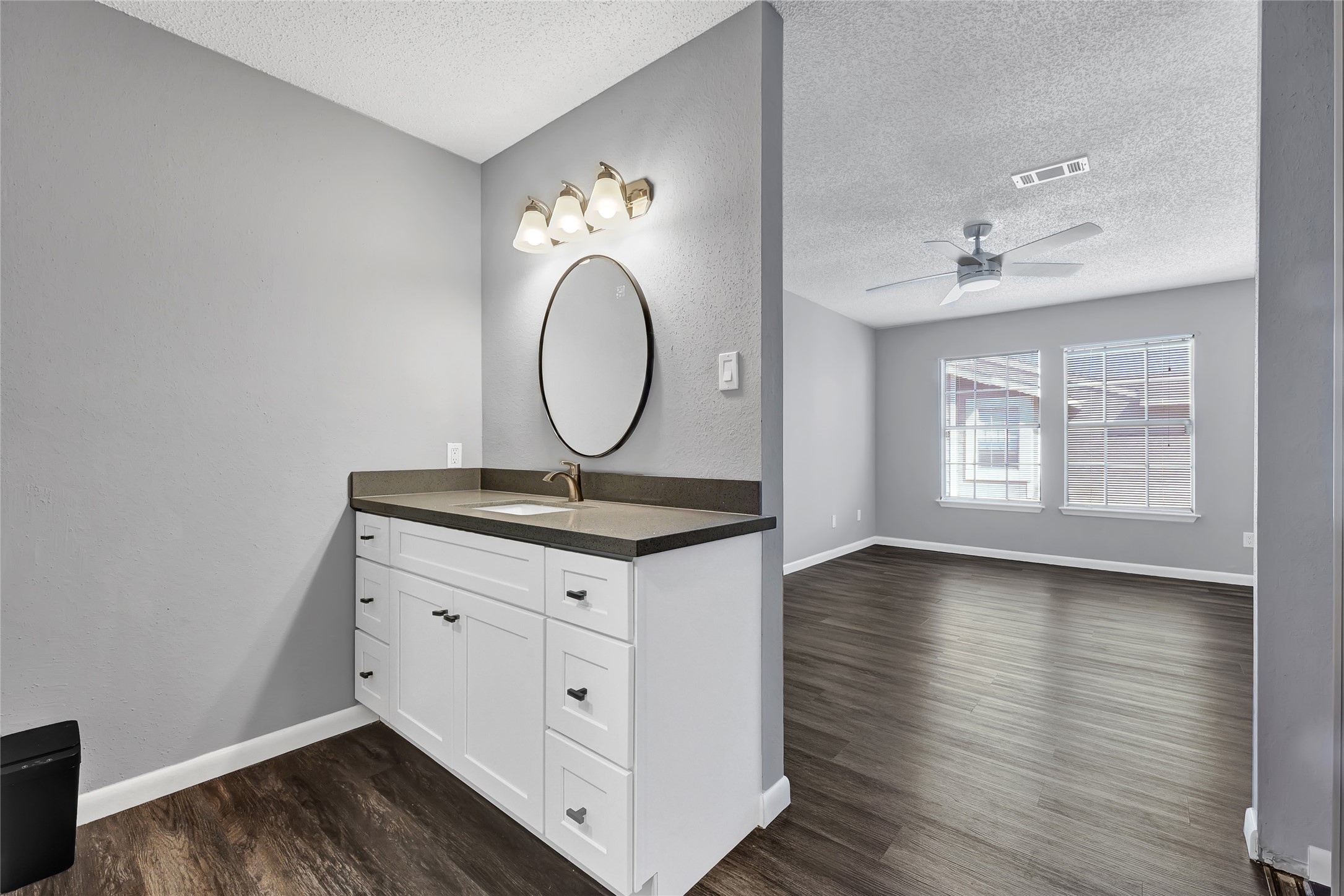 12111 Lemon Ridge Lane, Unit 121 Houston, TX 77035 - Photo 4 of 25 a view of a hallway with wooden floor