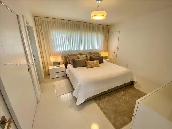 $30,000 | 265 North Shore Drive, Miami Beach, FL 33141