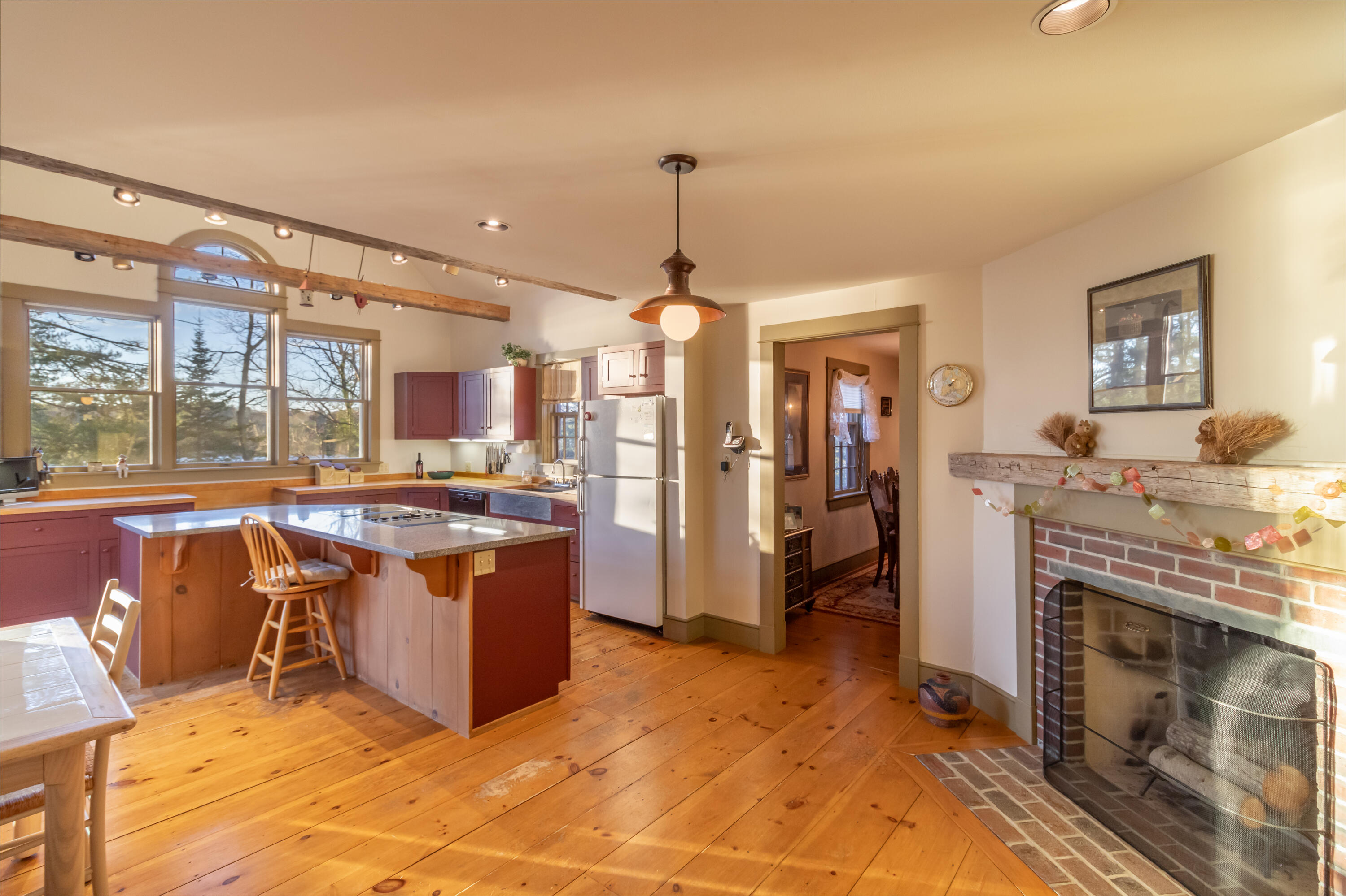 587 Castine Road Orland, ME 04472 - Photo 33 of 86 587 Castine Road Interiors-8