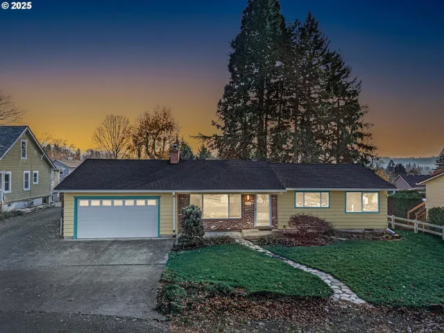 $599,900 | 2810 Southeast Swain Avenue, Milwaukie, OR 97267