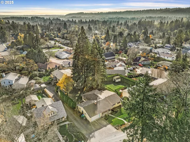 $599,900 | 2810 Southeast Swain Avenue, Milwaukie, OR 97267