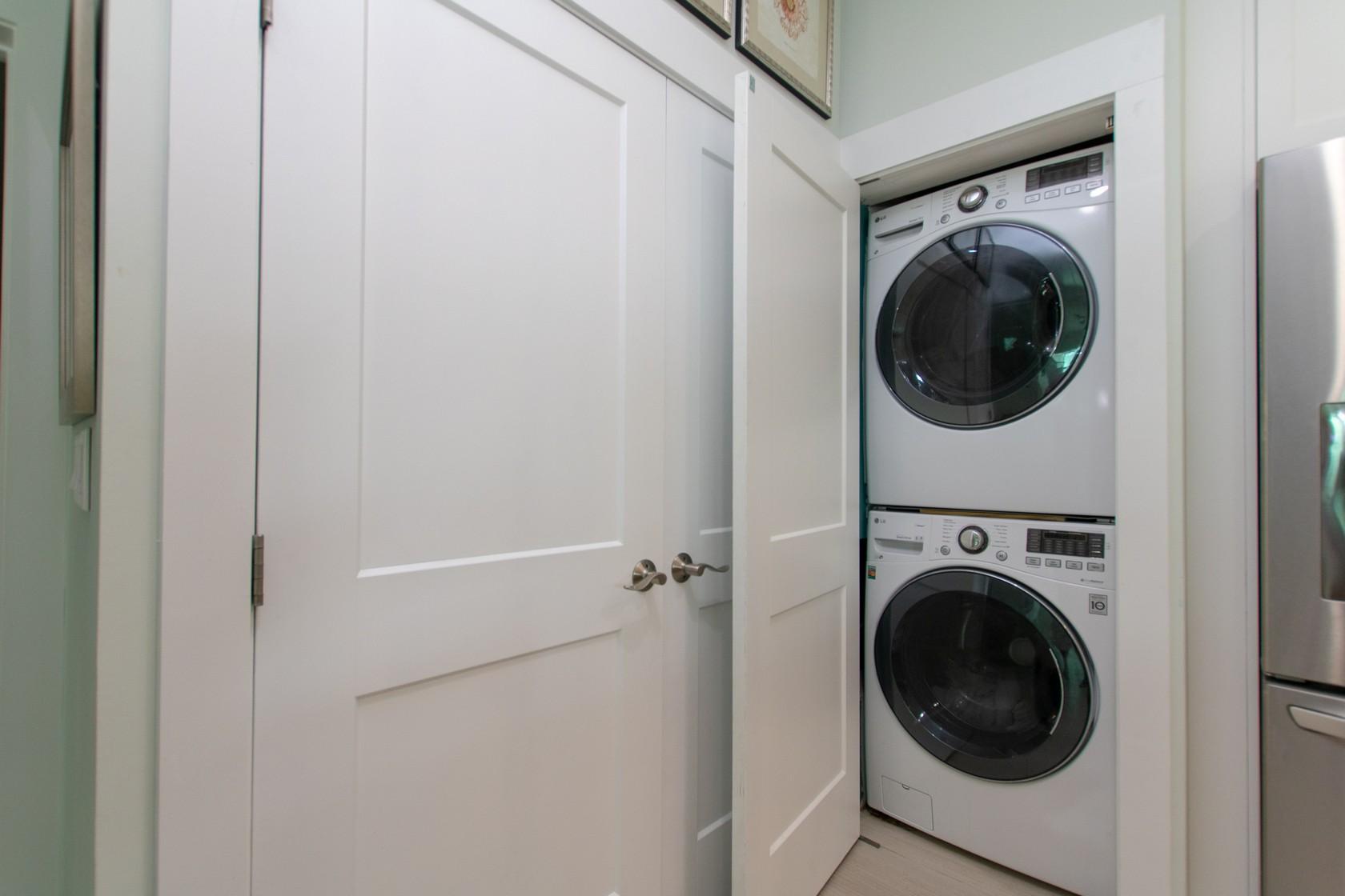 129 Galleon Road Islamorada, FL 33036 - Photo 41 of 48 Laundry
