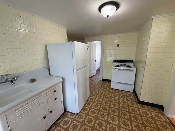$225,000 | 60-62 Tayco Street, Menasha, WI 54952