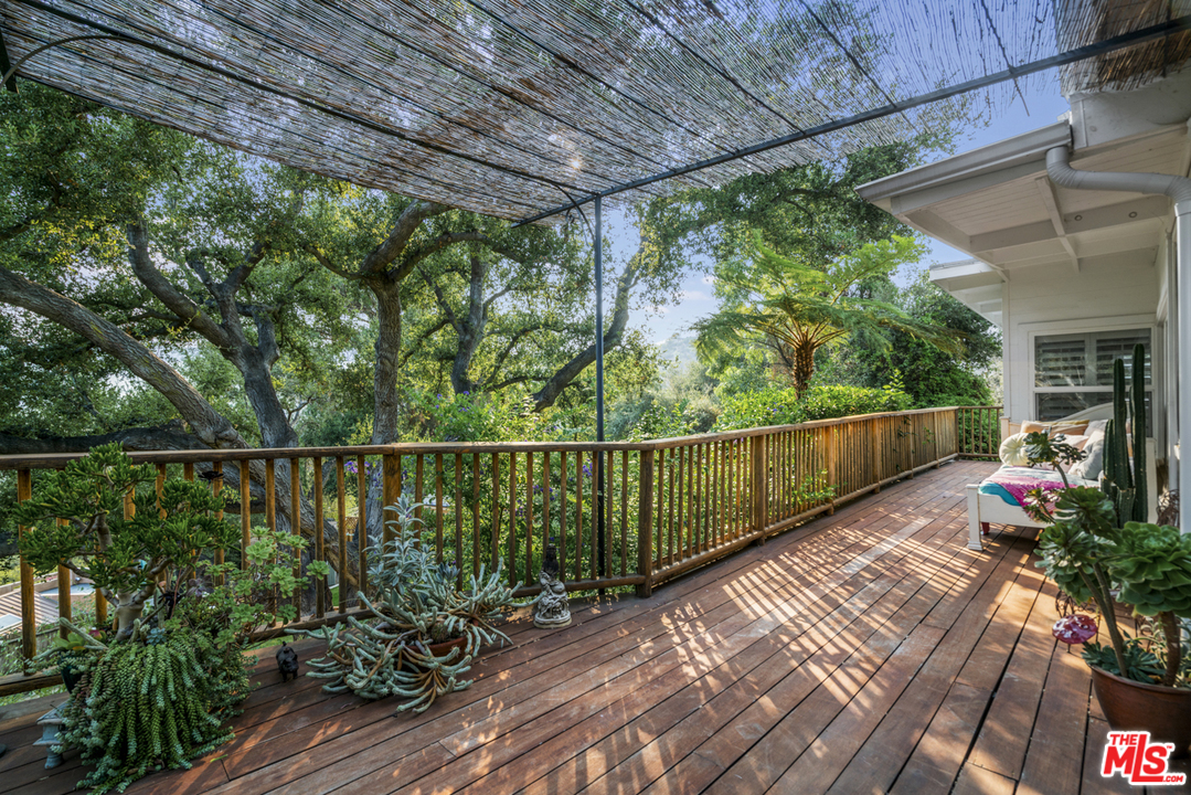 1111 Canyon Trail Topanga, CA 90290 - Photo 11 of 47