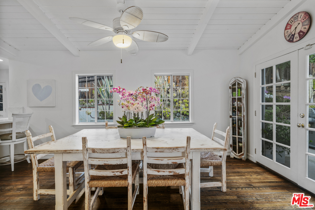 1111 Canyon Trail Topanga, CA 90290 - Photo 14 of 47