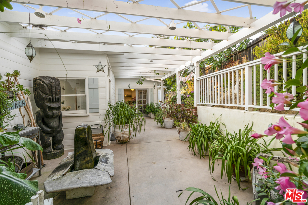 1111 Canyon Trail Topanga, CA 90290 - Photo 2 of 47