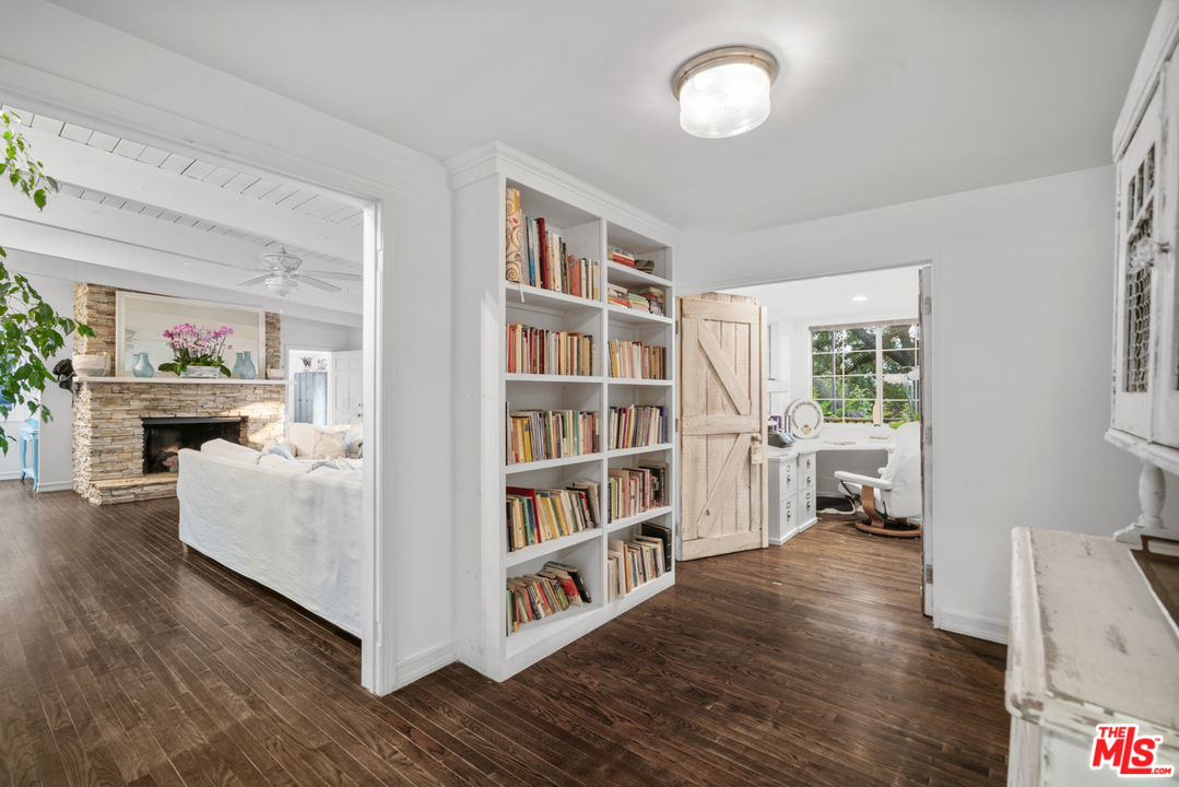 1111 Canyon Trail Topanga, CA 90290 - Photo 24 of 47