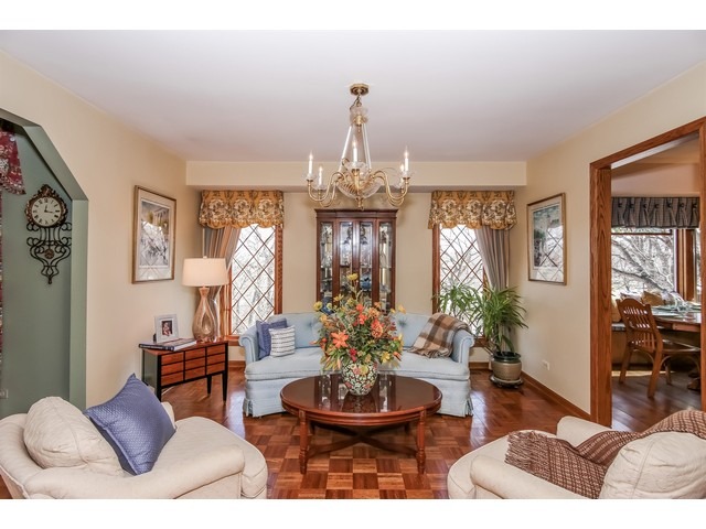 4622 Valley View Road Prairie Grove, IL 60012 - Photo 4 of 13