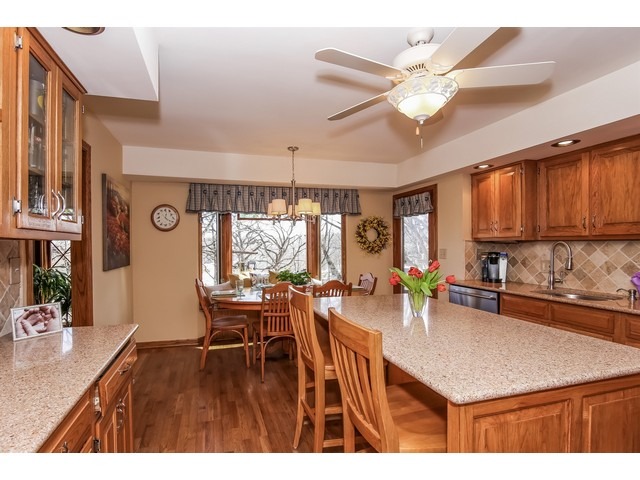 4622 Valley View Road Prairie Grove, IL 60012 - Photo 7 of 13