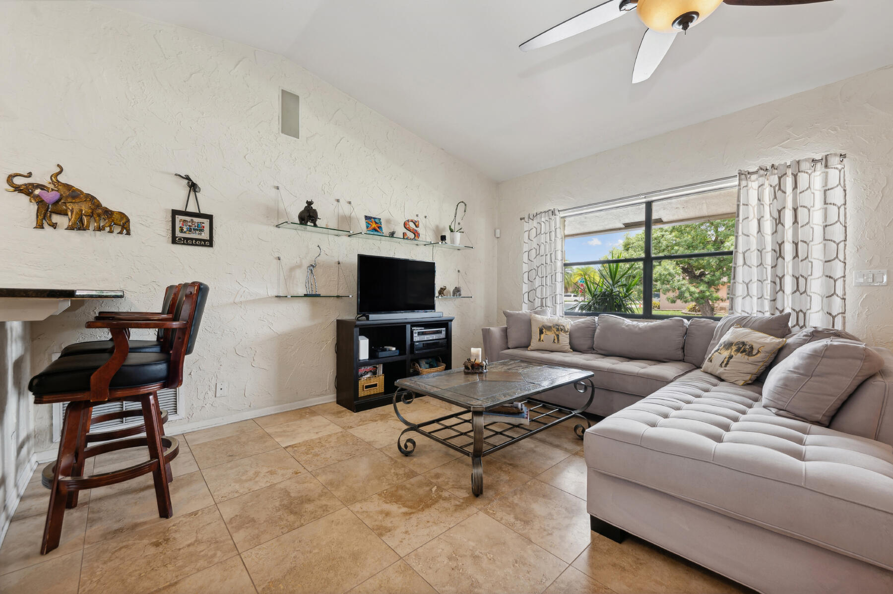 3460 Southwest 3rd Street Deerfield Beach, FL 33442 - Photo 3 of 15 Living Room