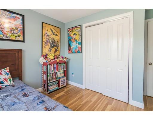 38 Juniper Road Andover, MA 01810 - Photo 14 of 26 Gallery Image 14