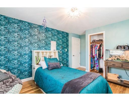 38 Juniper Road Andover, MA 01810 - Photo 15 of 26 Gallery Image 15