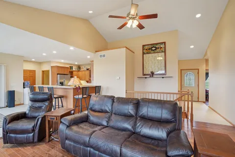 $699,900 | 7797 Schurch Road, Barneveld, WI 53507