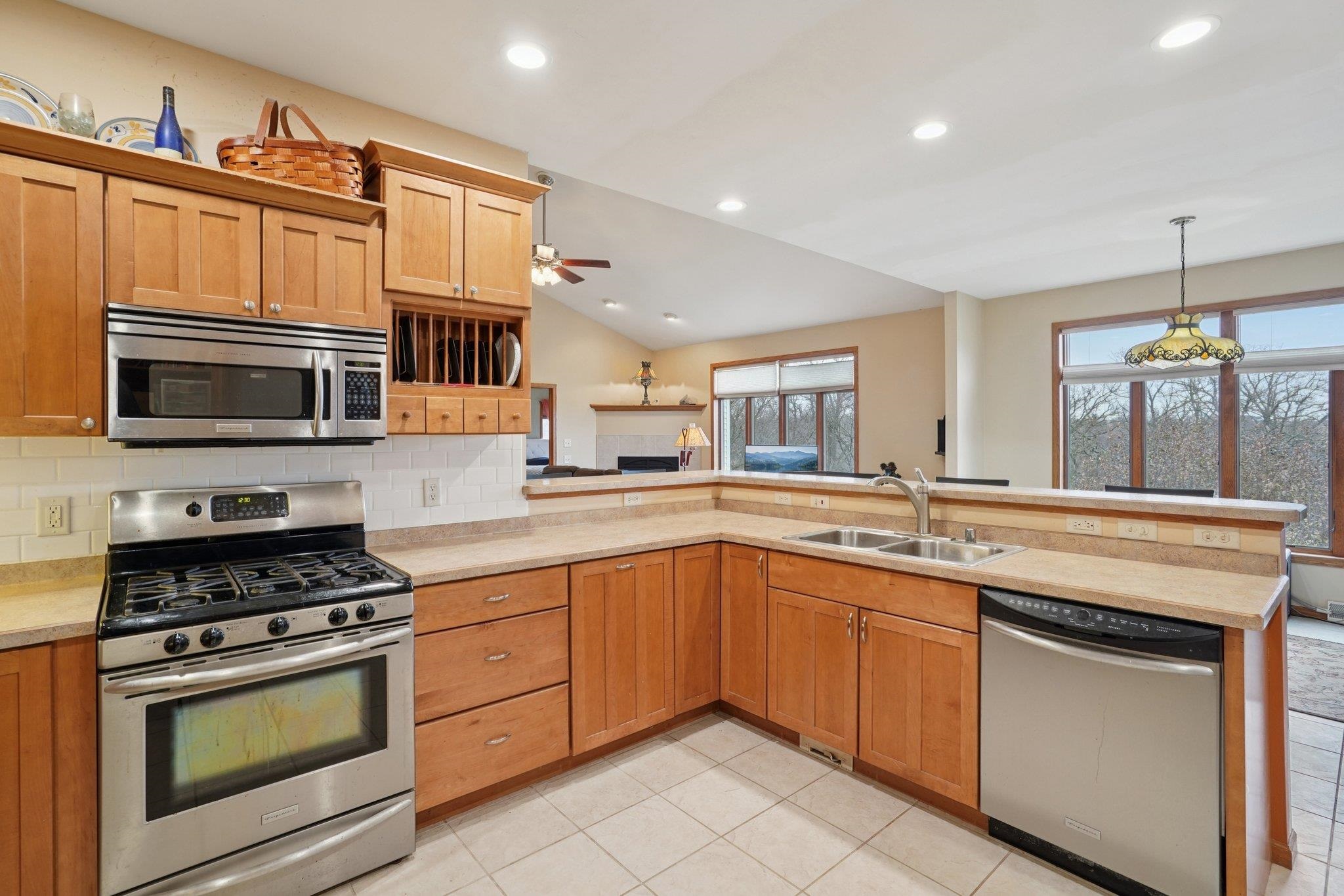 7797 Schurch Road Barneveld, WI 53507 - Photo 29 of 90