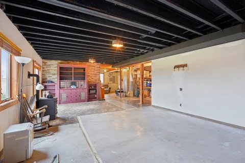 $699,900 | 7797 Schurch Road, Barneveld, WI 53507