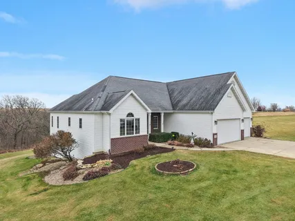 $699,900 | 7797 Schurch Road, Barneveld, WI 53507