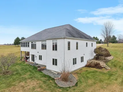 $699,900 | 7797 Schurch Road, Barneveld, WI 53507