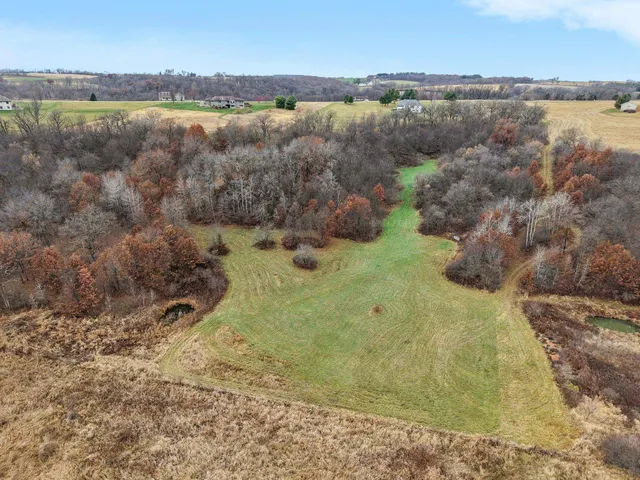 $650,000 | 7797 Schurch Road, Barneveld, WI 53507