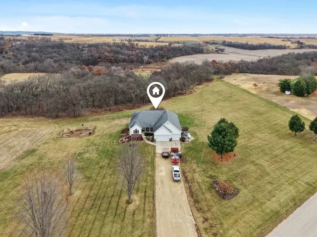 $650,000 | 7797 Schurch Road, Barneveld, WI 53507