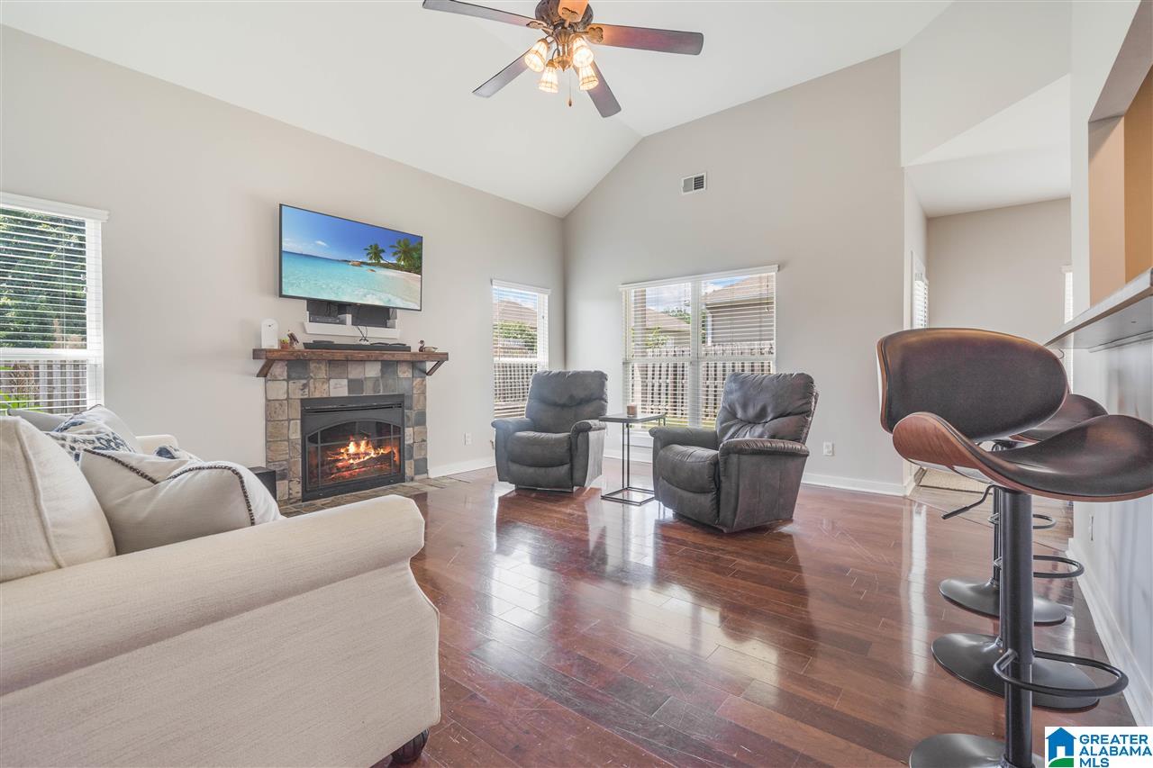 9184 Rookwood Place Warrior, AL 35180 - Photo 4 of 31