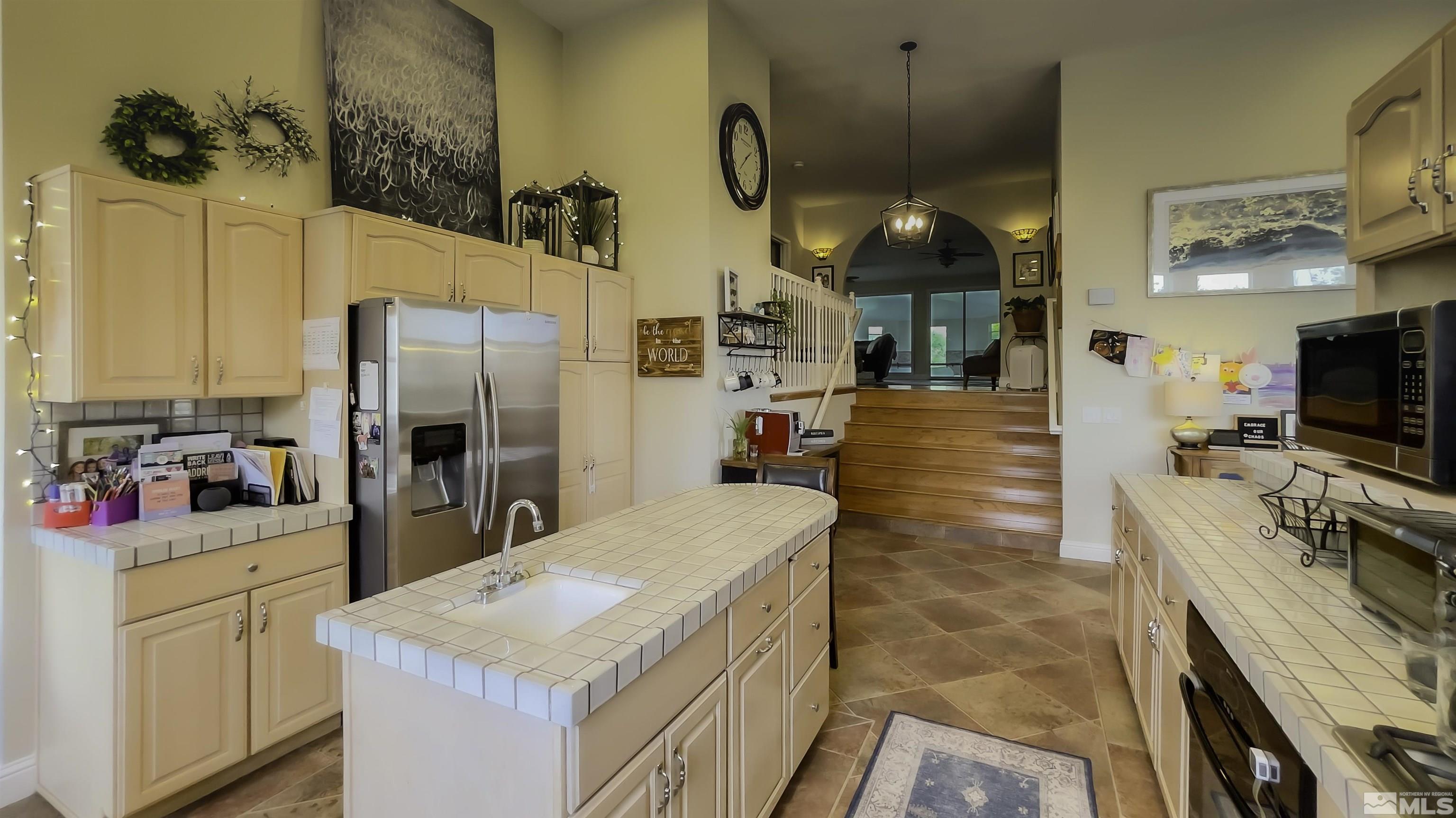 1570 Kestrel Court Reno, NV 89509 - Photo 8 of 40 Photo 8