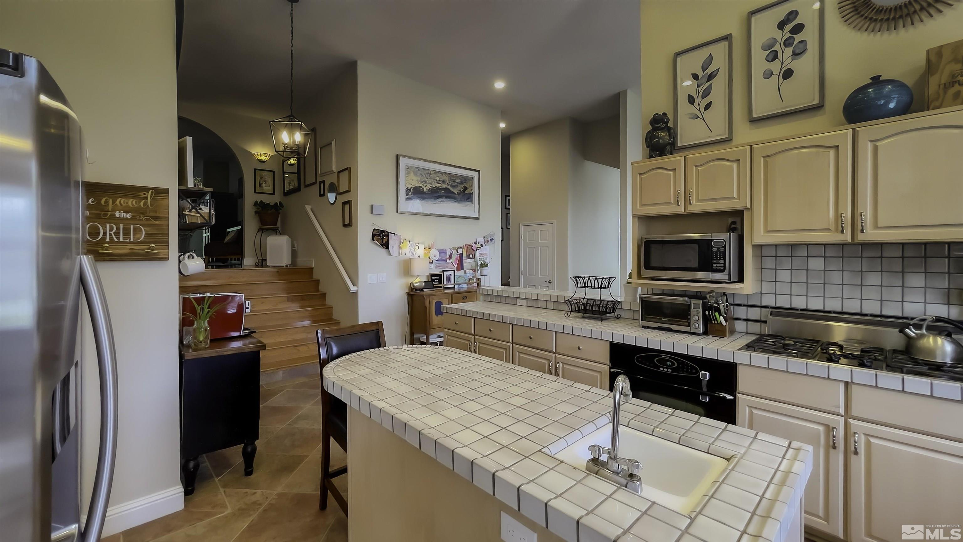 1570 Kestrel Court Reno, NV 89509 - Photo 9 of 40 Photo 9